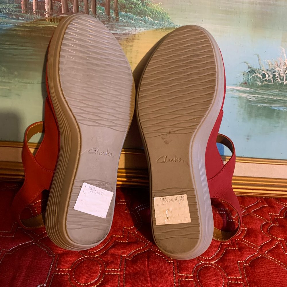 Clarks Red Suede Wedge Sandals - Picture 7 of 12
